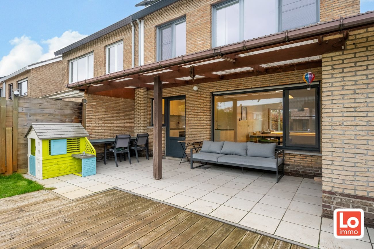 Instapklare gesloten bebouwing met garage op een rustige en goede locatie in wijk ‘Lobos’ nabij het centrum van Lochristi! foto 20