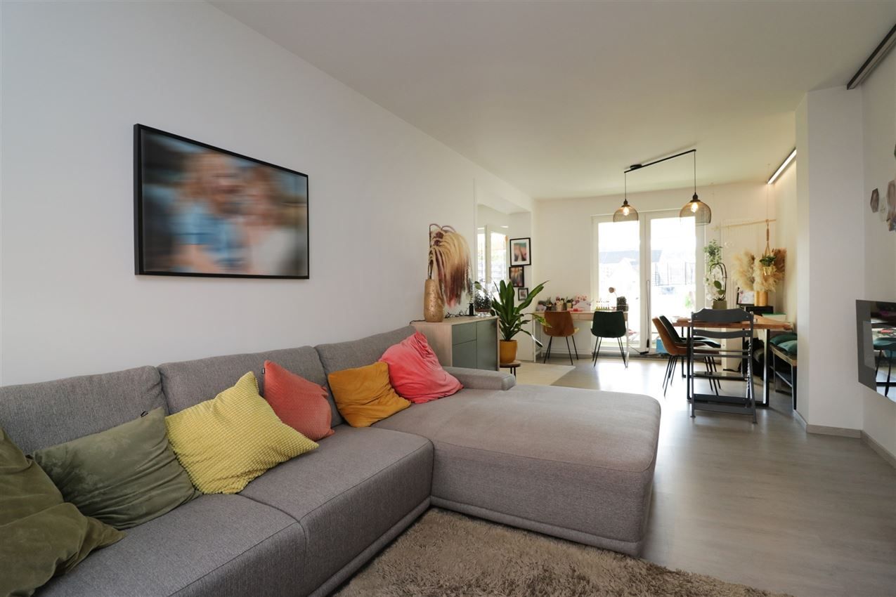 Gerenoveerde woning met tuin op rustige locatie foto 14
