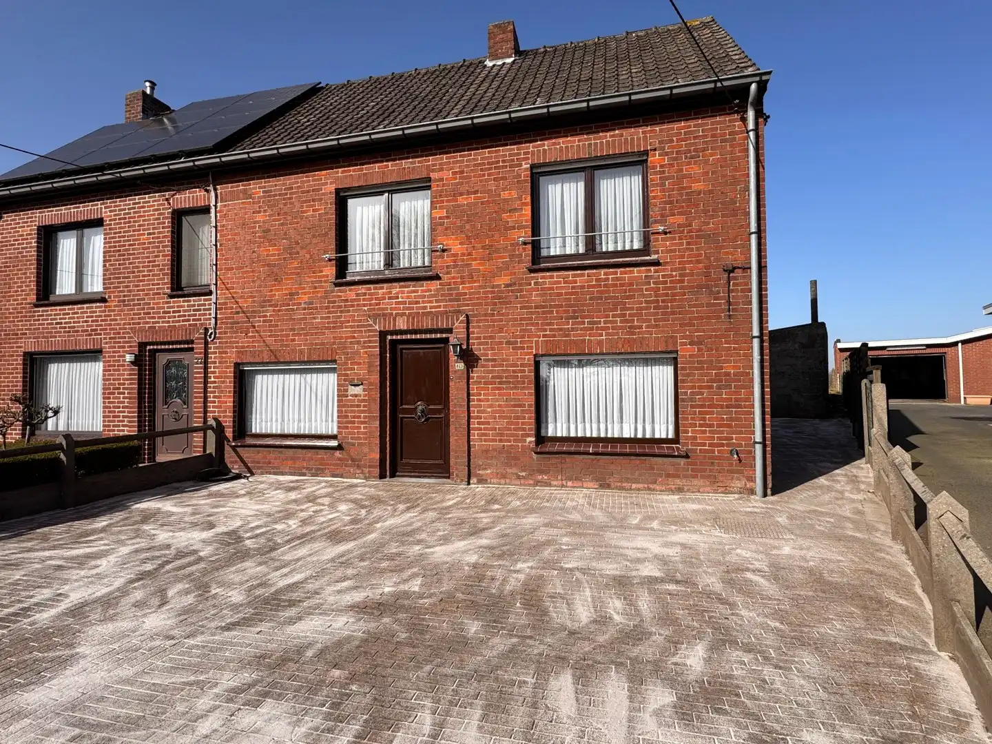 Knusse woning met 2 slaapkamers foto {{pictureIndex}}