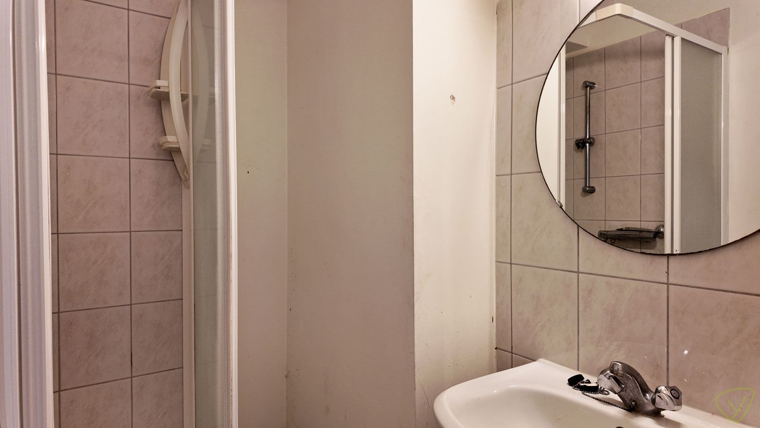 Gezellig appartement met twee slaapkamers in Eeklo! foto 6