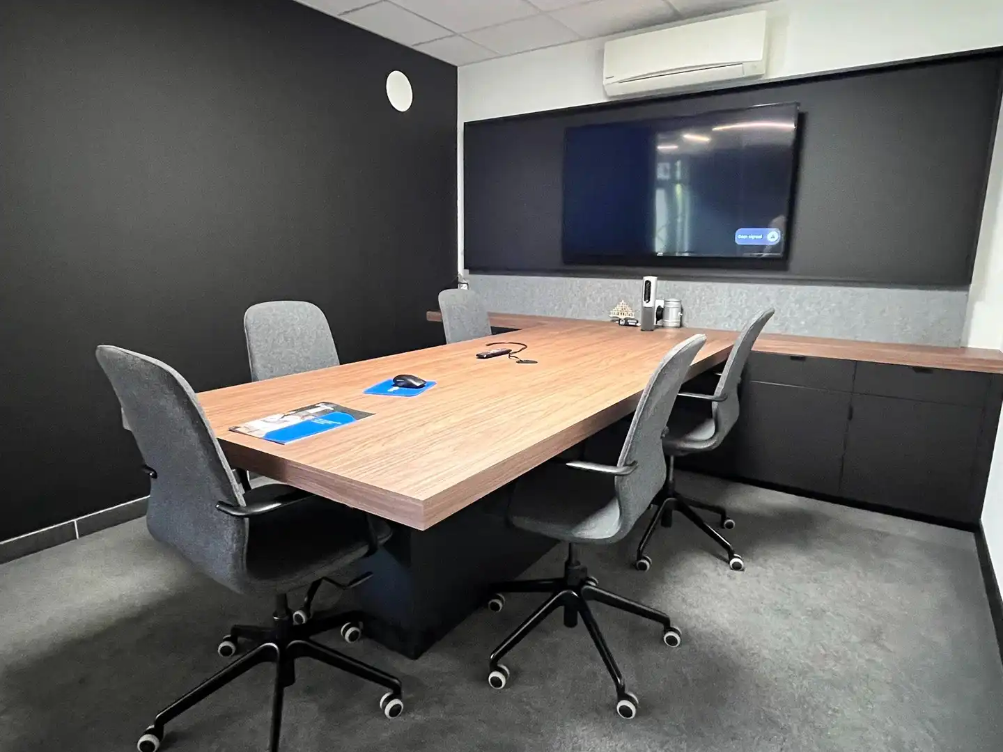 Gelijkvloers handelspand van 174 m² foto 11