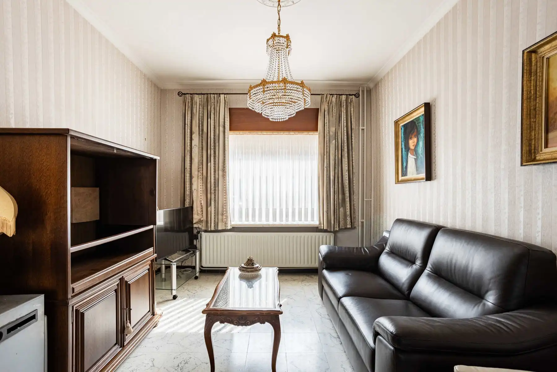 Leuke op te frissen woning aan de stadsrand! foto 3