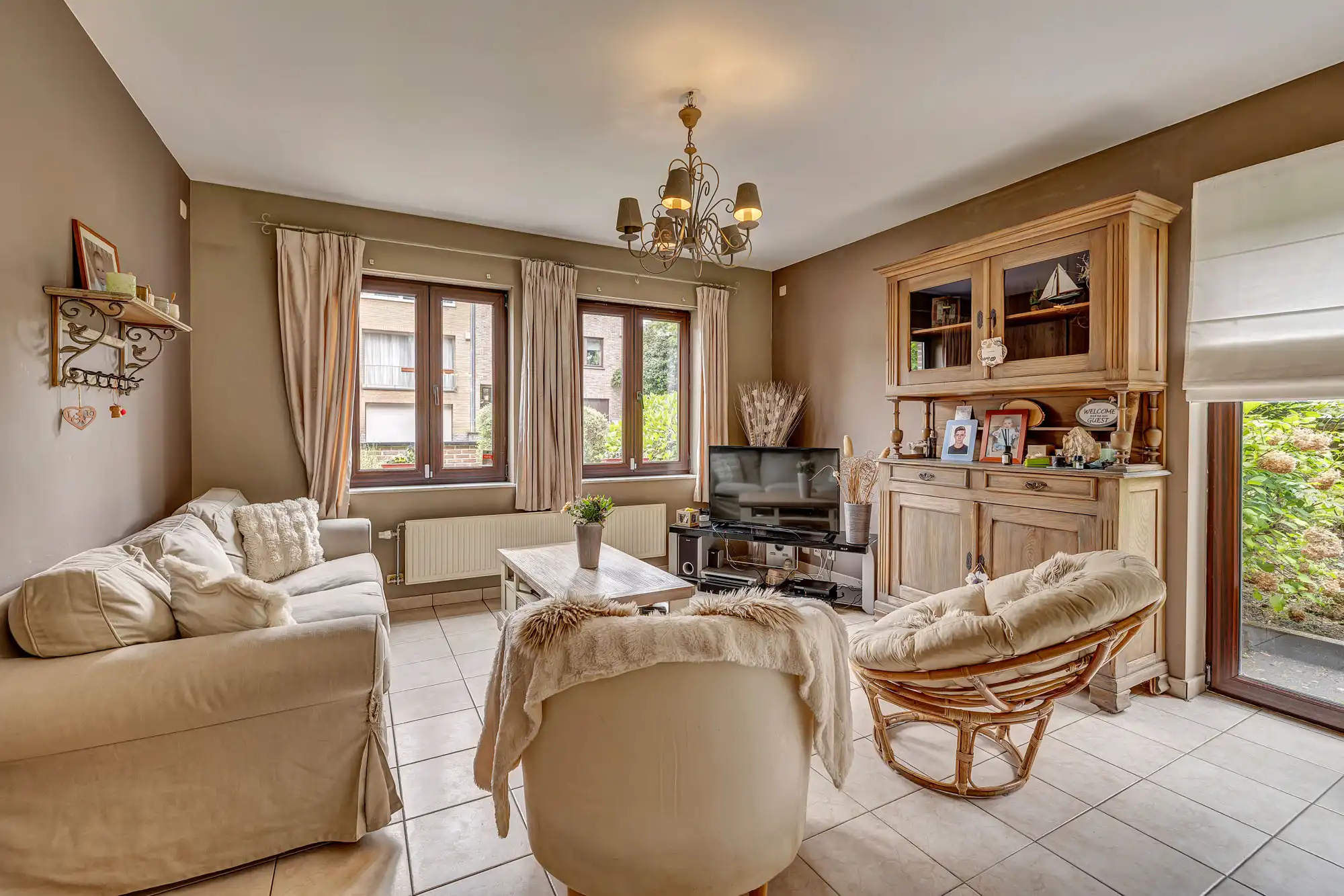 Instapklare open bebouwing met tuin op toplocatie! foto 4