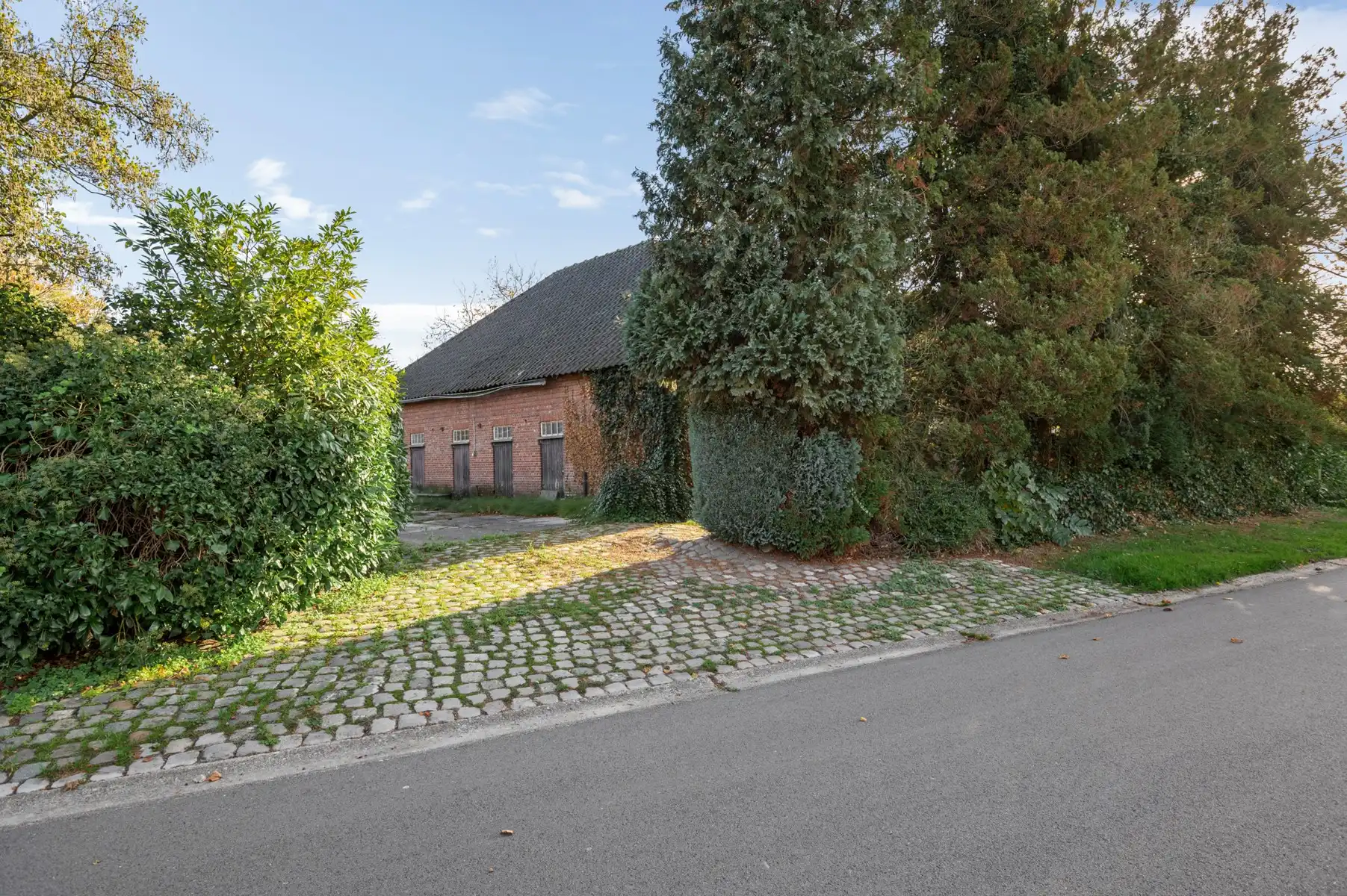 Hoevevilla op uniek perceel met veel potentieel foto 39