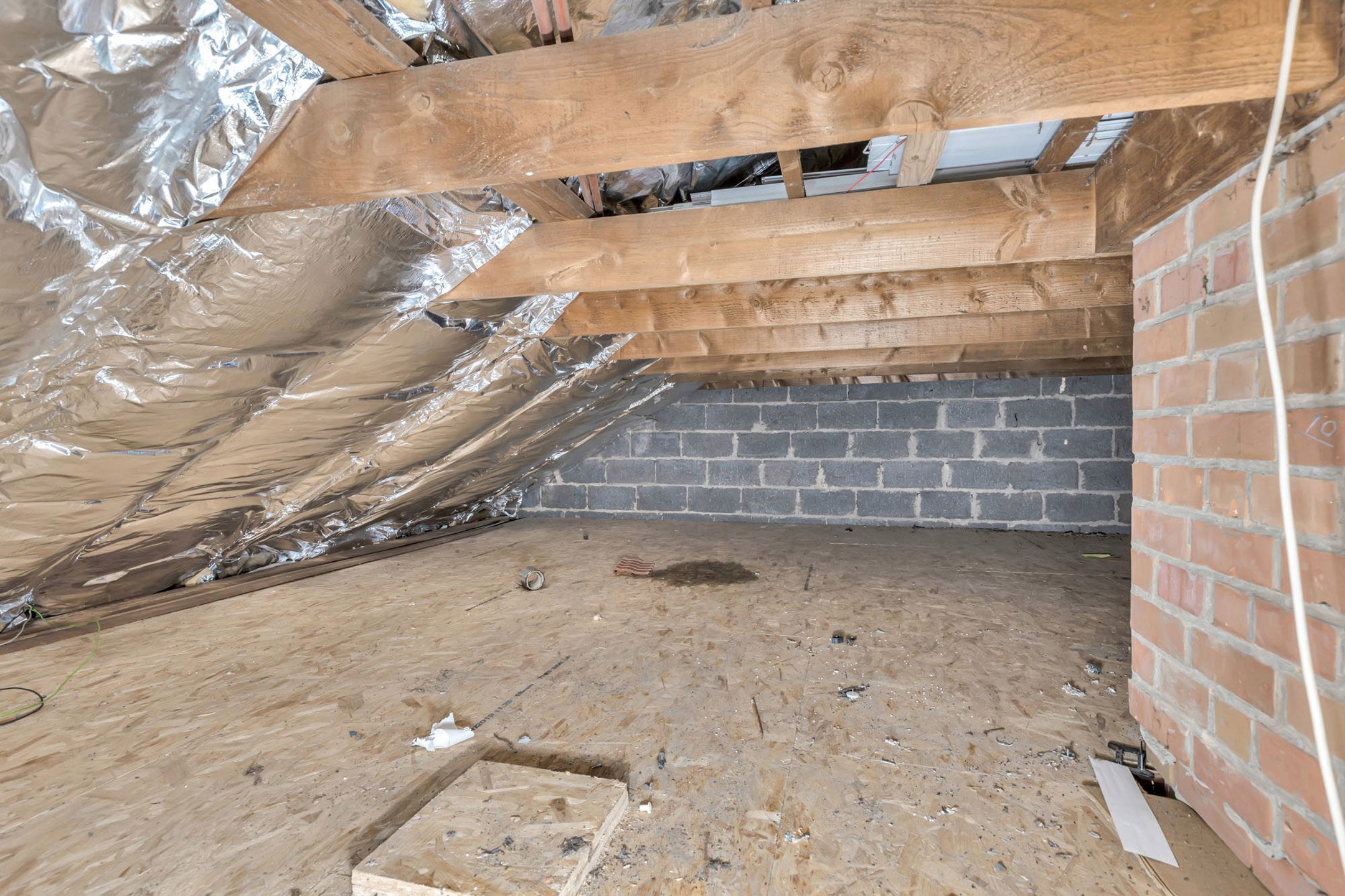 Renovatiewoning met vernieuwd dak en ramen in Lochristi foto 25