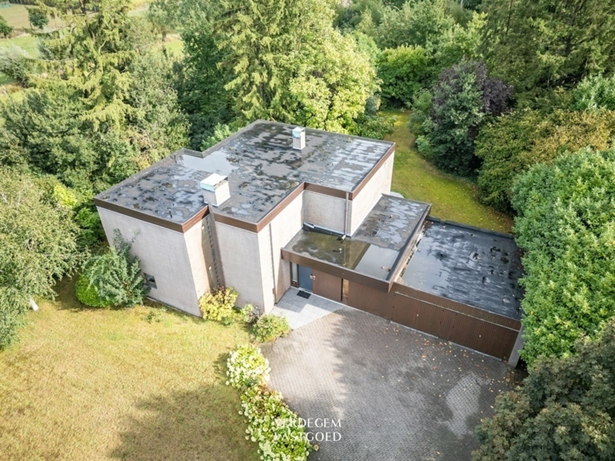 Architectenvilla op toplocatie in het centrum van Evergem foto 28