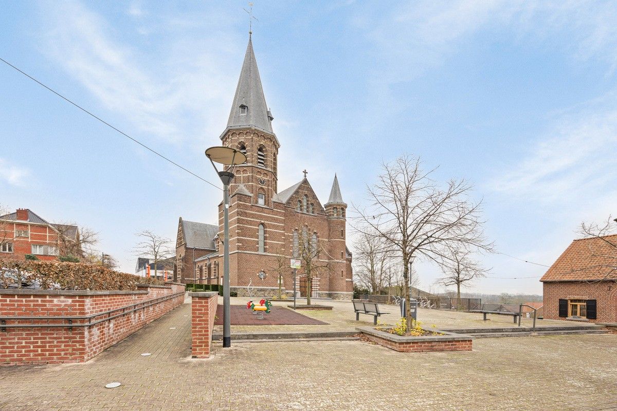 Gezellig duplex appartement met 3 slaapkamers in Residentie Zilverpand te Gellik, Lanaken foto 18