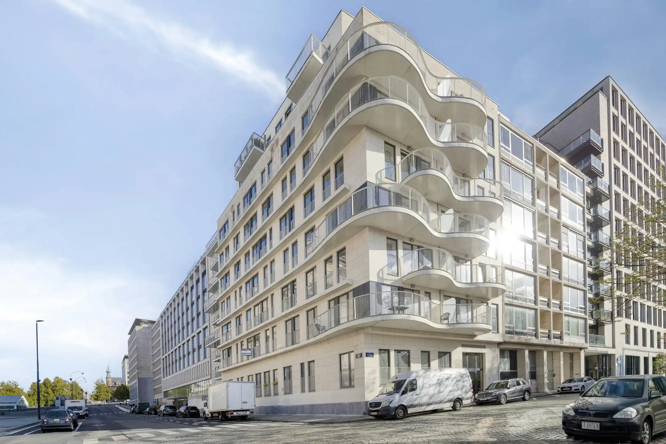 Te koop: lichtrijk 2slpk appt vlakbij Place Poelaert foto 13