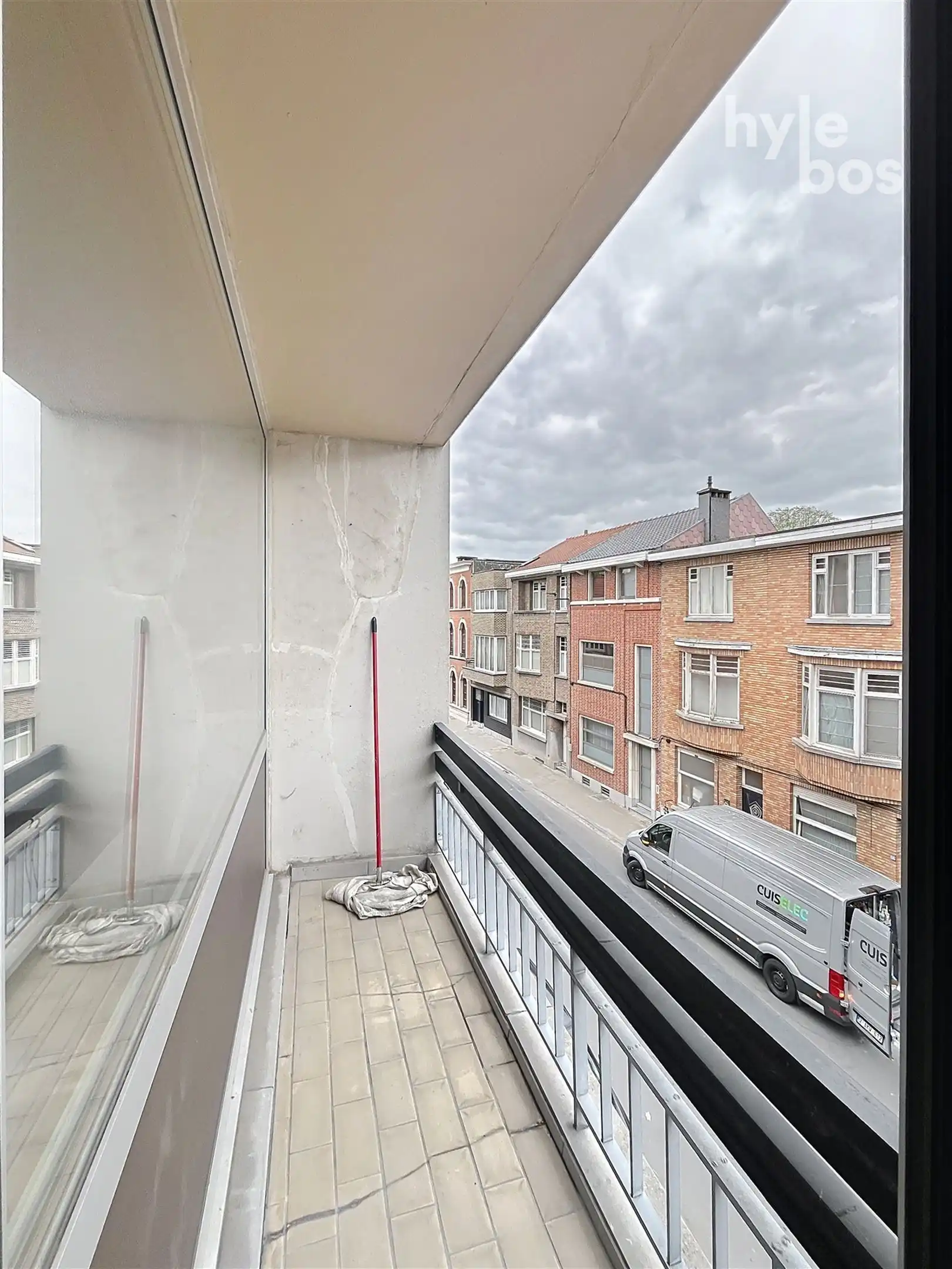 Centraal gelegen, instapklaar 2 slaapkamer appartement foto 7