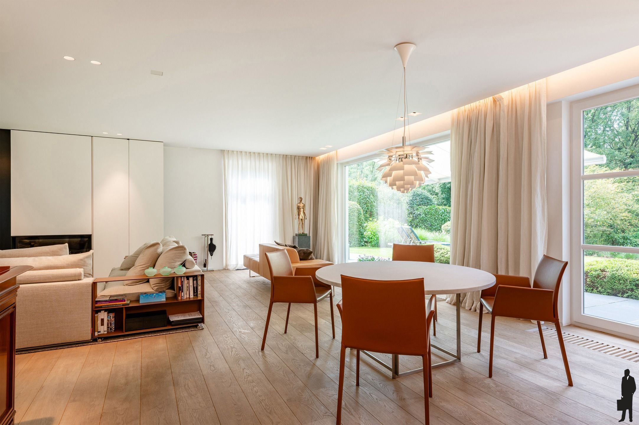 Een tijdloze statige villa, in perfecte staat van onderhoud op 5.040 m² grond! foto 9