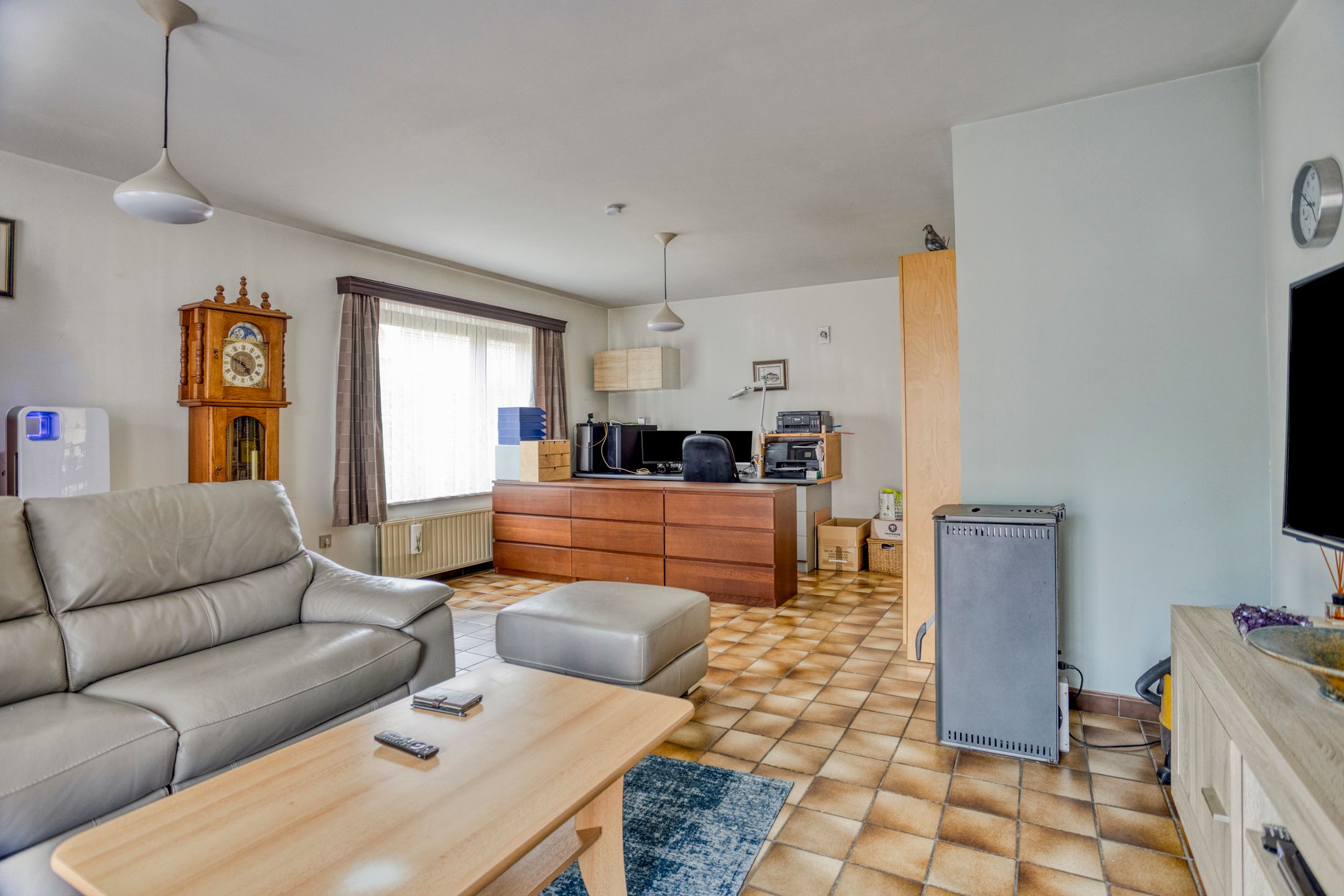 Te renoveren woning op ruim perceel foto 5