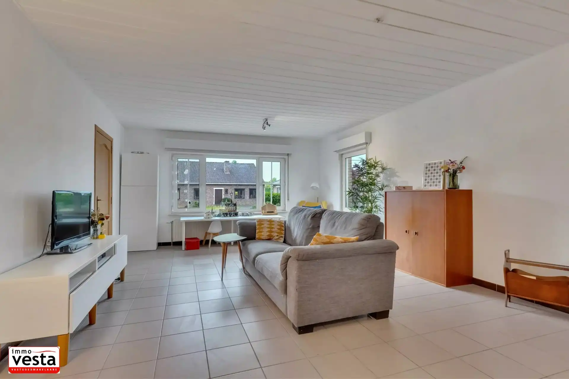 Ruime meergezinswoning met twee appartementen foto 12