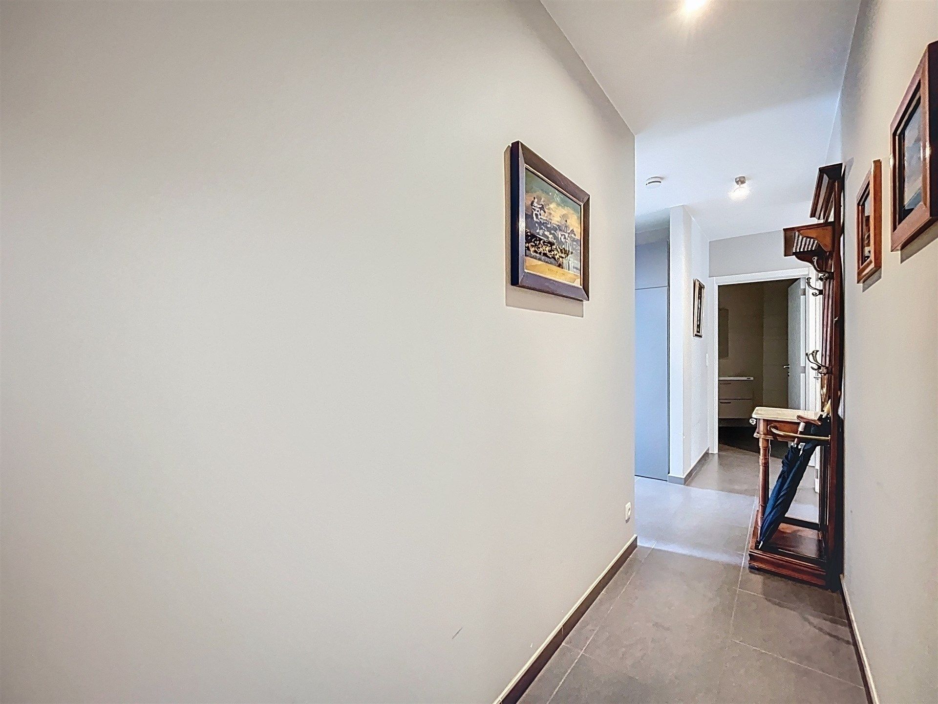 2-slaapkamerappartement met garagebox en aparte berging foto 10