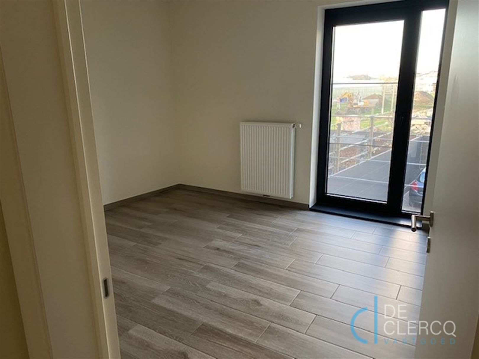 Ruim appartement TE HUUR in het centrum van Zeveneken! foto 13