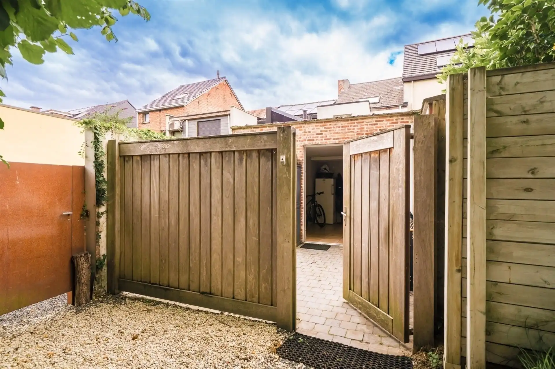 Instapklare woning met 3/4 slpks aan park Bel air! foto 4