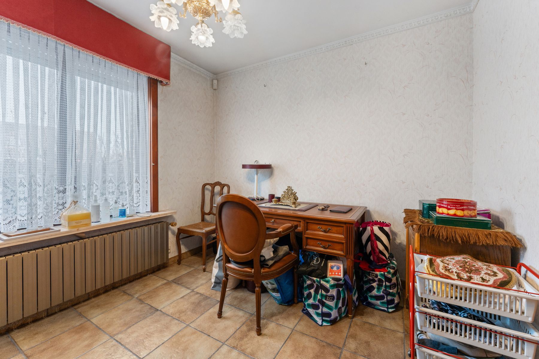 Idyllisch gelegen villa op 3598 m² met garage voor 6 wagens foto 9