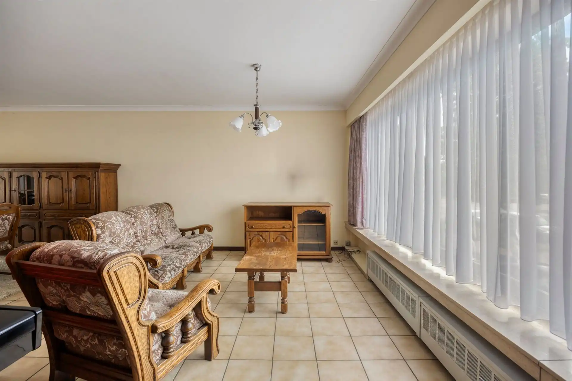 HOB bel-étage van 193m² met drie slpk's en ruime tuin! foto 4