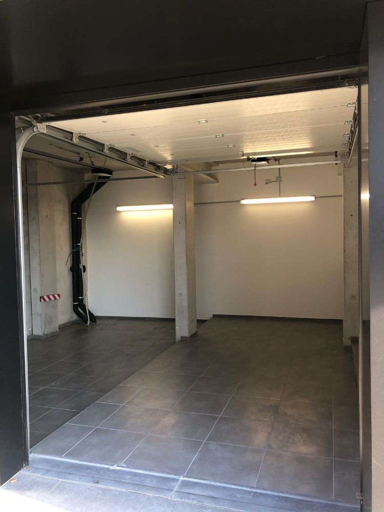 Nieuwbouw garage staanplaats te koop foto 5