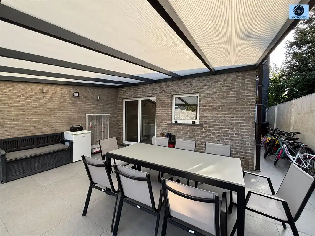 GERENOVEERDE WONING MET 3 SLAAPKAMERS EN TUIN foto 15