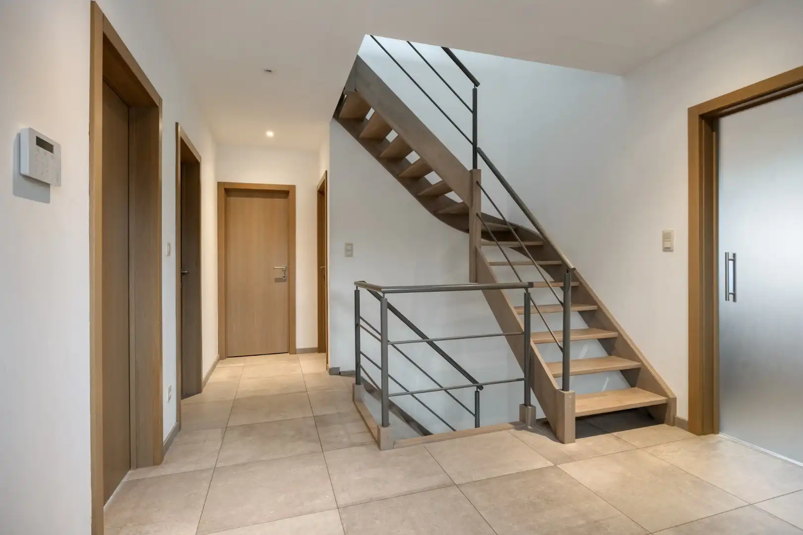 Ruime gerenoveerde villa met 5 slaapkamers en 2 badkamers, tuin en garage in Kessel-Lo, EPC-waarde 285 kWh/m²  foto 14