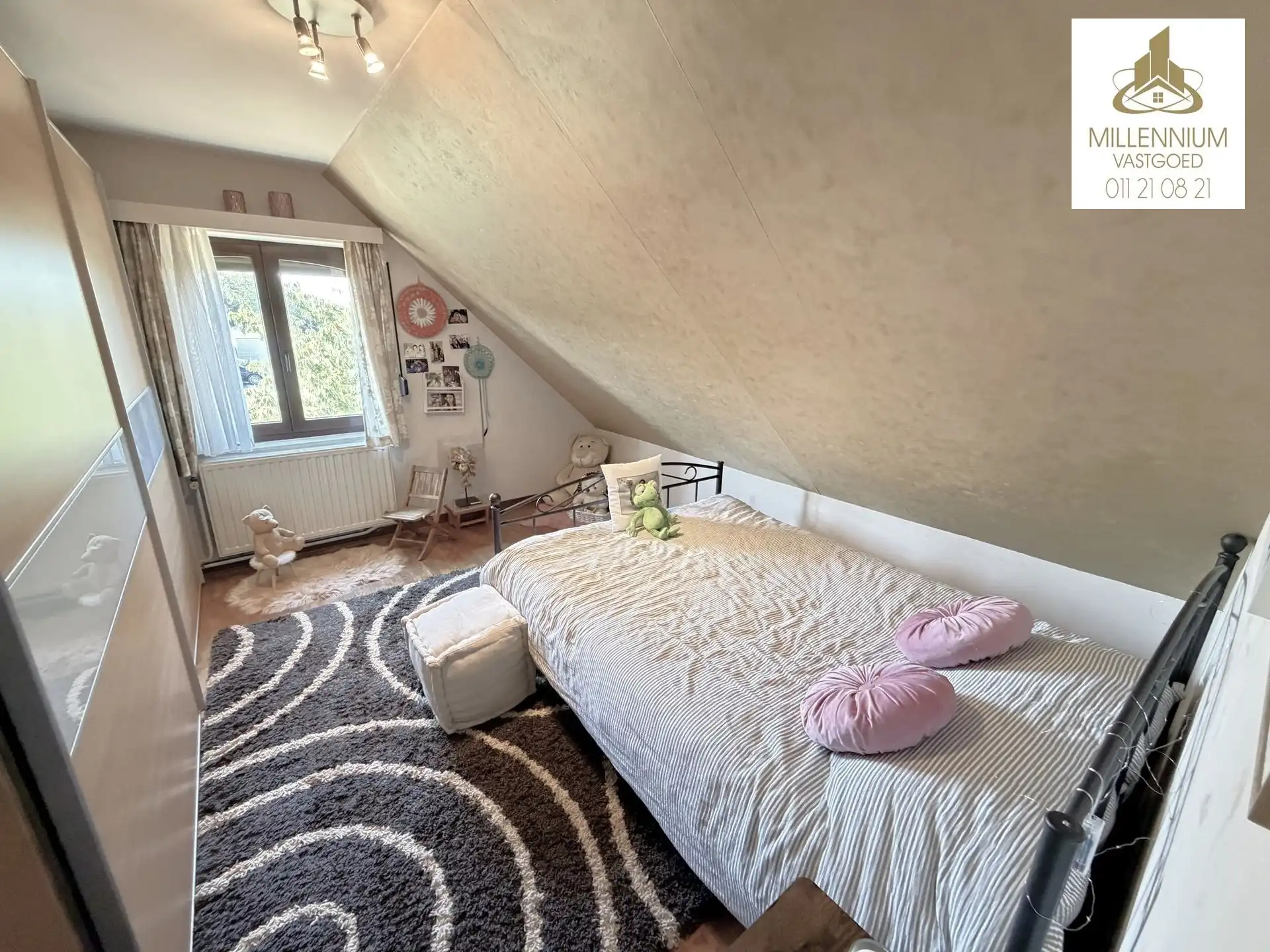 Ruime 3-slpk woning zwembad  foto 25