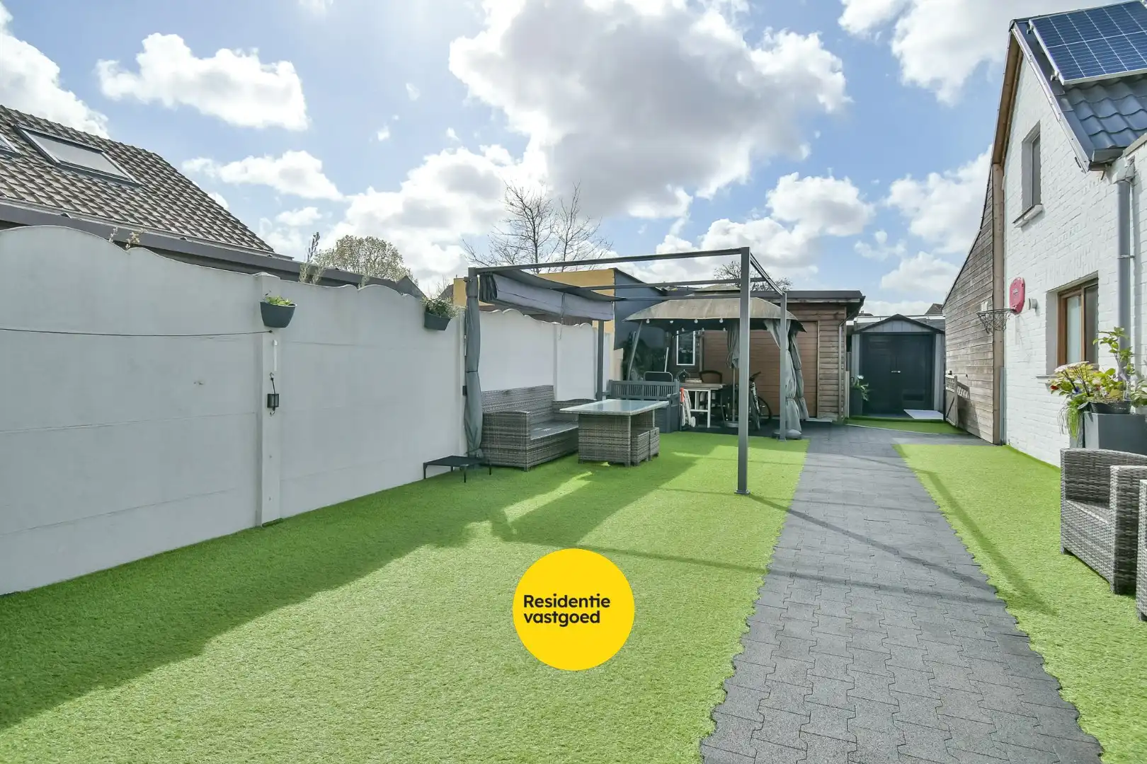 Halfopen woning met verhuurde buitenunit – extra inkomsten vanaf dag één! foto 22