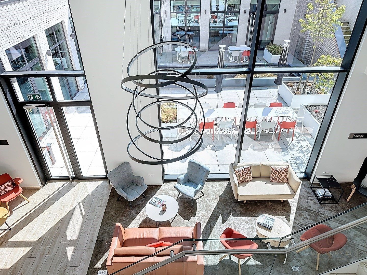 MODERNE SERVICEFLAT VOORZIEN VAN ALLE LUXE foto 18