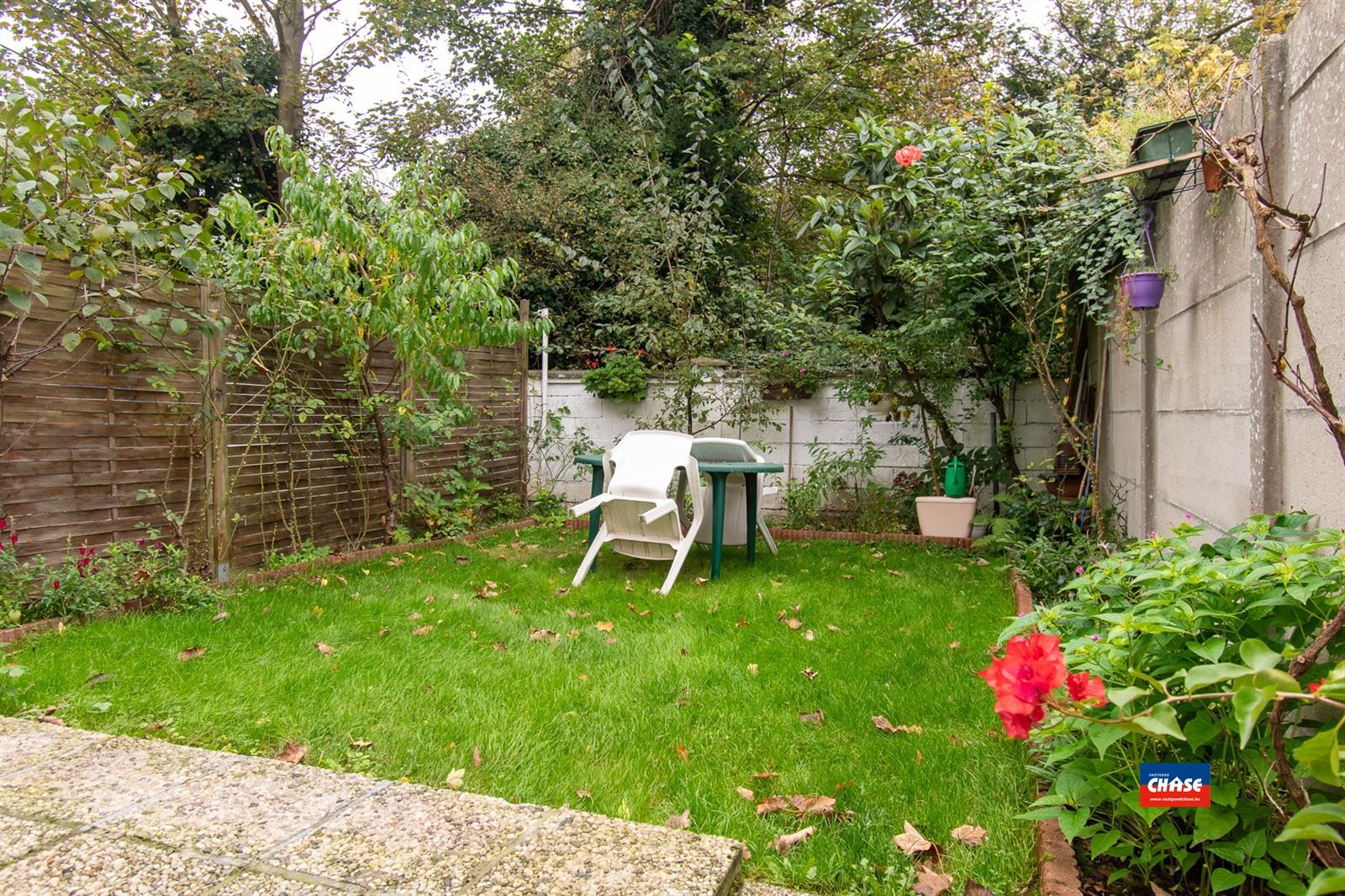 Rijwoning met 3 slaapkamers en tuin foto 8