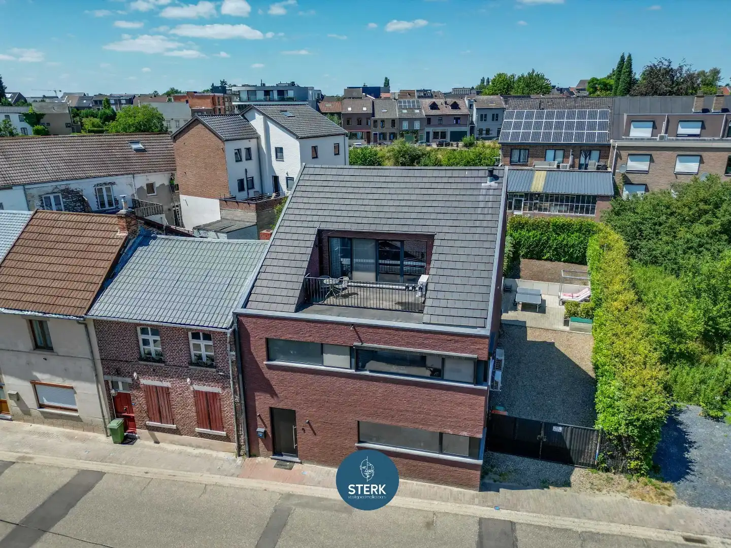 EIGENTIJDSE WONING (EPC LABEL A) MET MAASTRICHT BINNEN HANDBEREIK !  foto 2