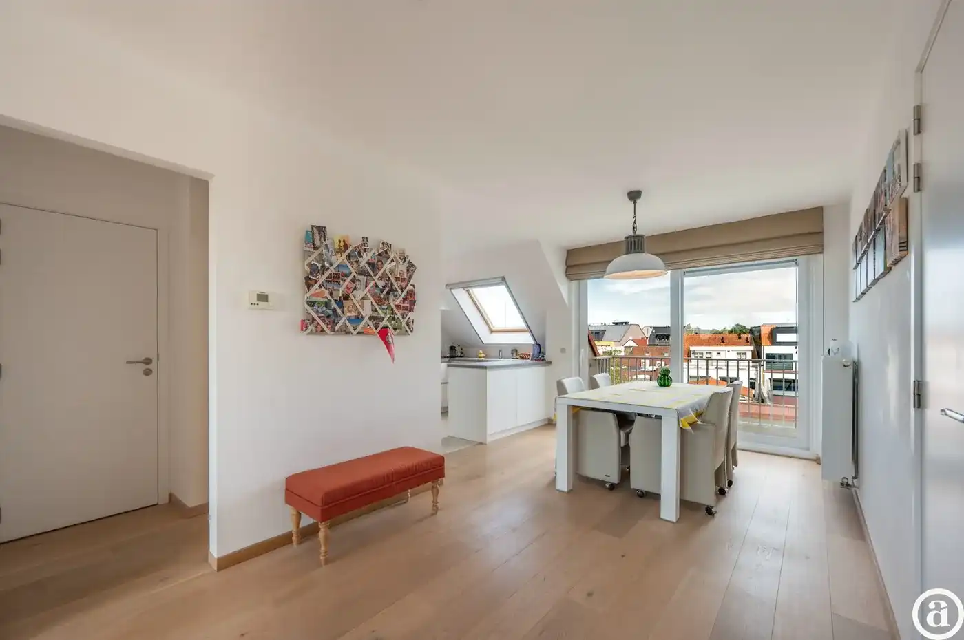 Zonnig duplex-appartement met 3 slaapkamers en garagebox.    foto 20