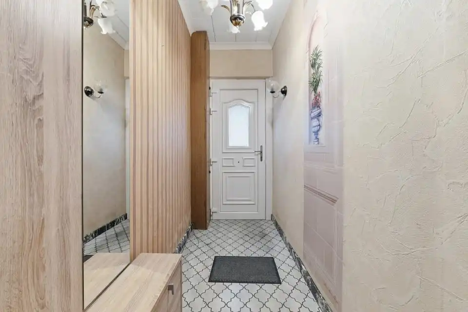 TE RENOVEREN RIJWONING MET POTENTIEEL IN TONGEREN foto 4