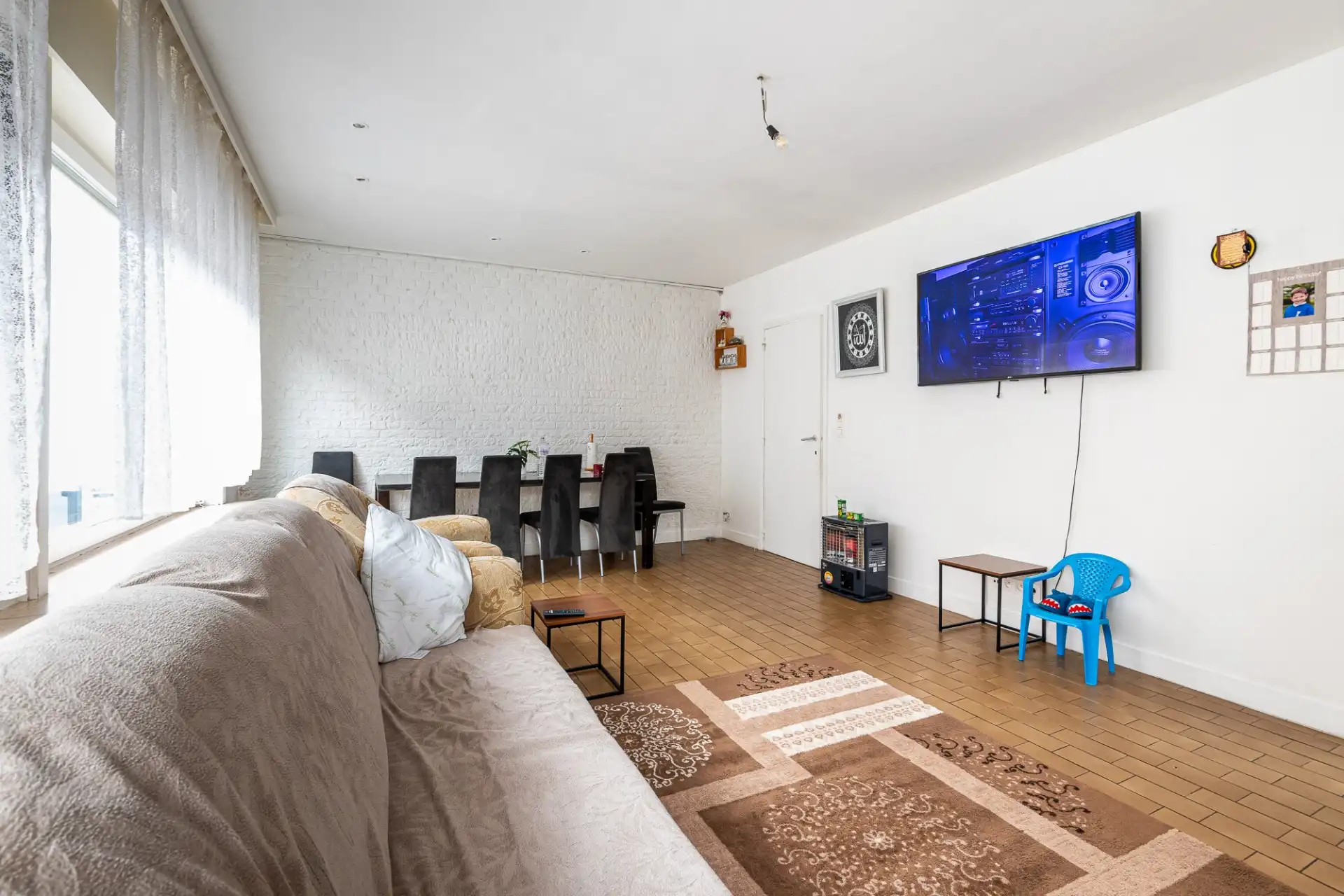 Gezinswoning met magazijn in het centrum van Waregem foto 9