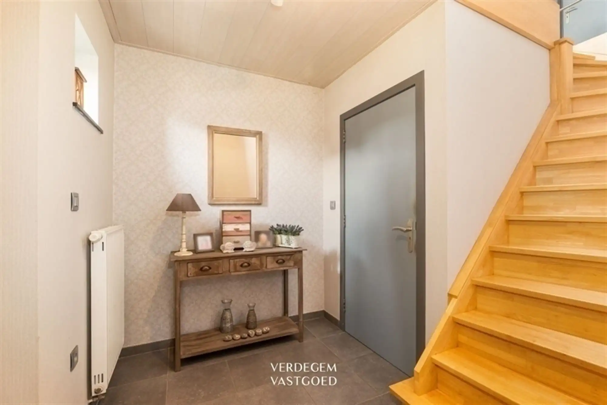 Rustig wonen in een heerlijk polderdorp: knappe woning met 3 slaapkamers foto 8