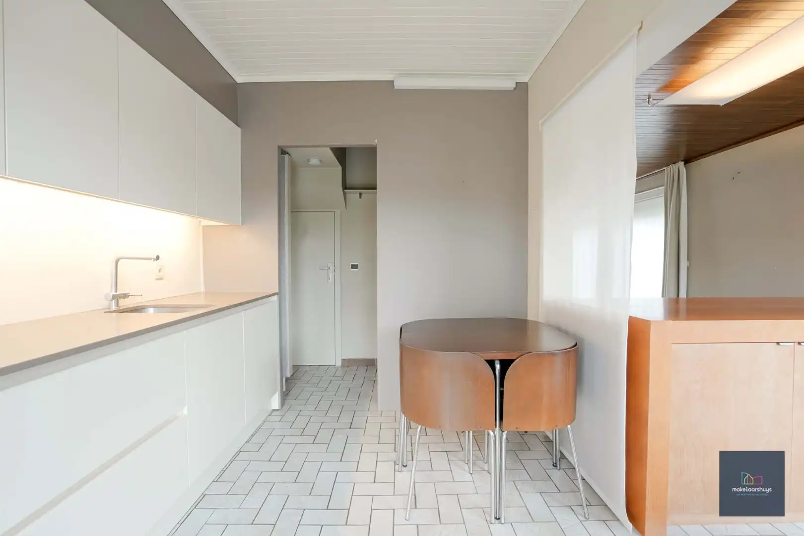 Goed onderhouden HOB in rustige straat in Mariakerke  foto 9