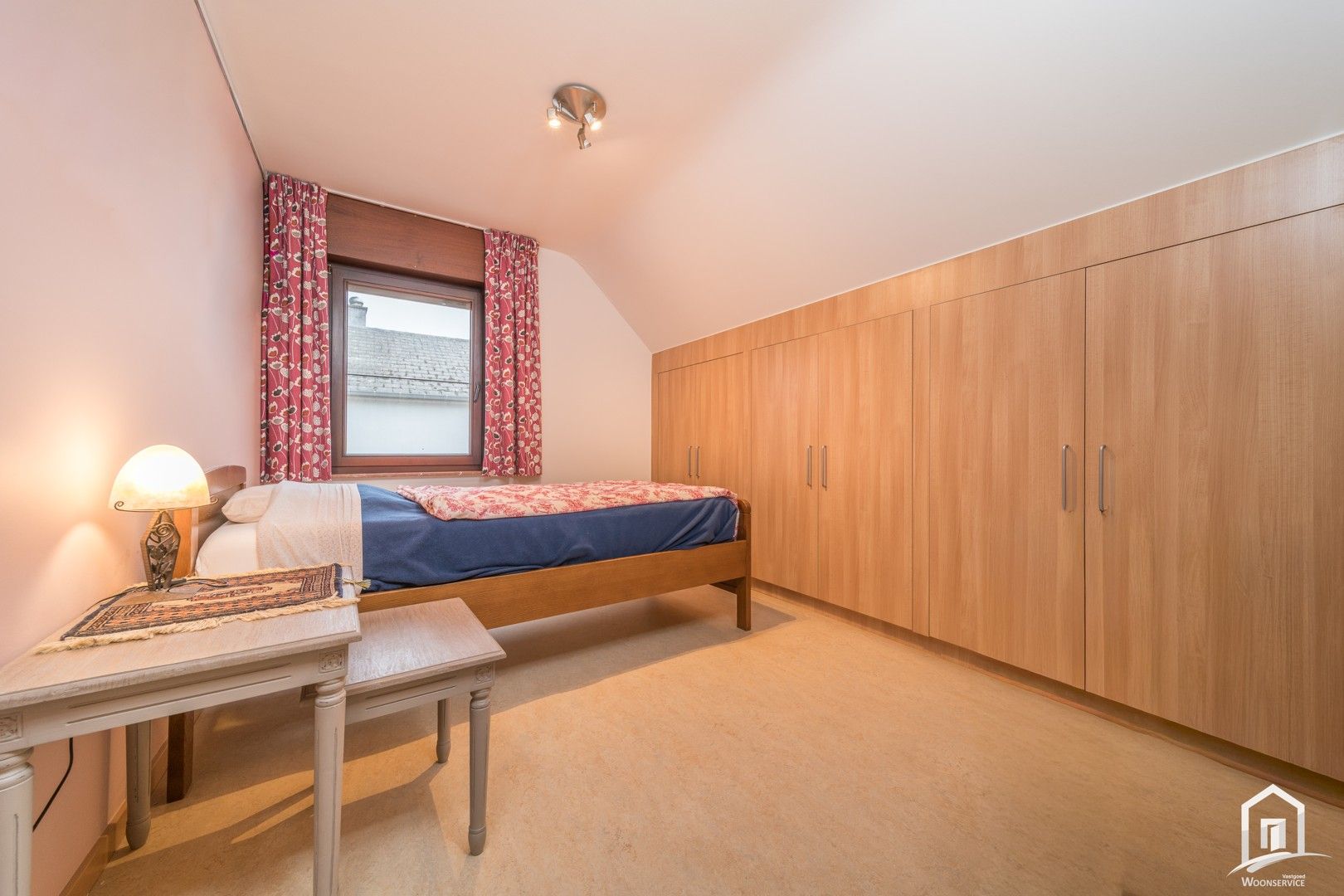 Zeer degelijke, ruime en gezellige viergevelwoning foto 23