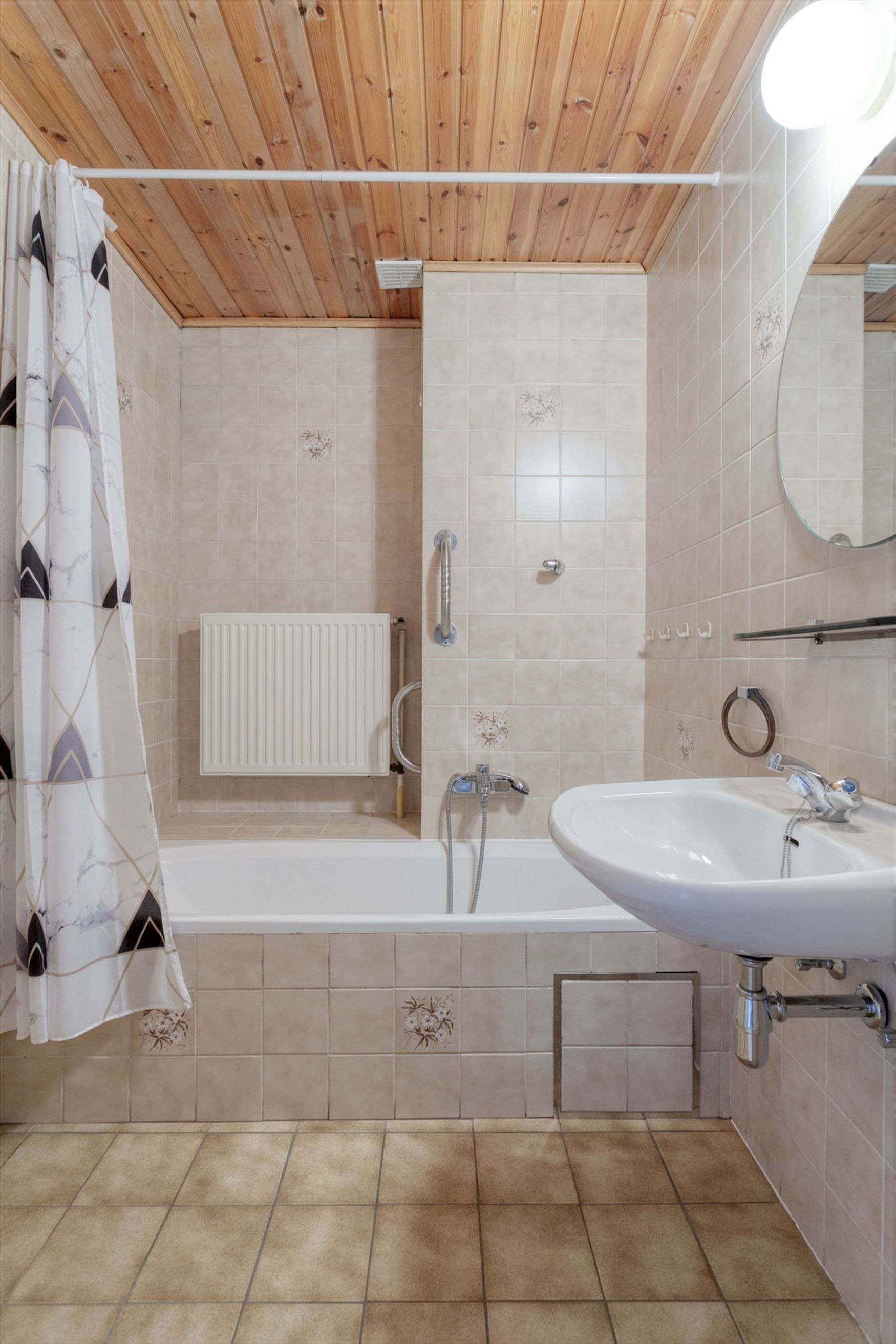 Ruim duplexappartement foto 9