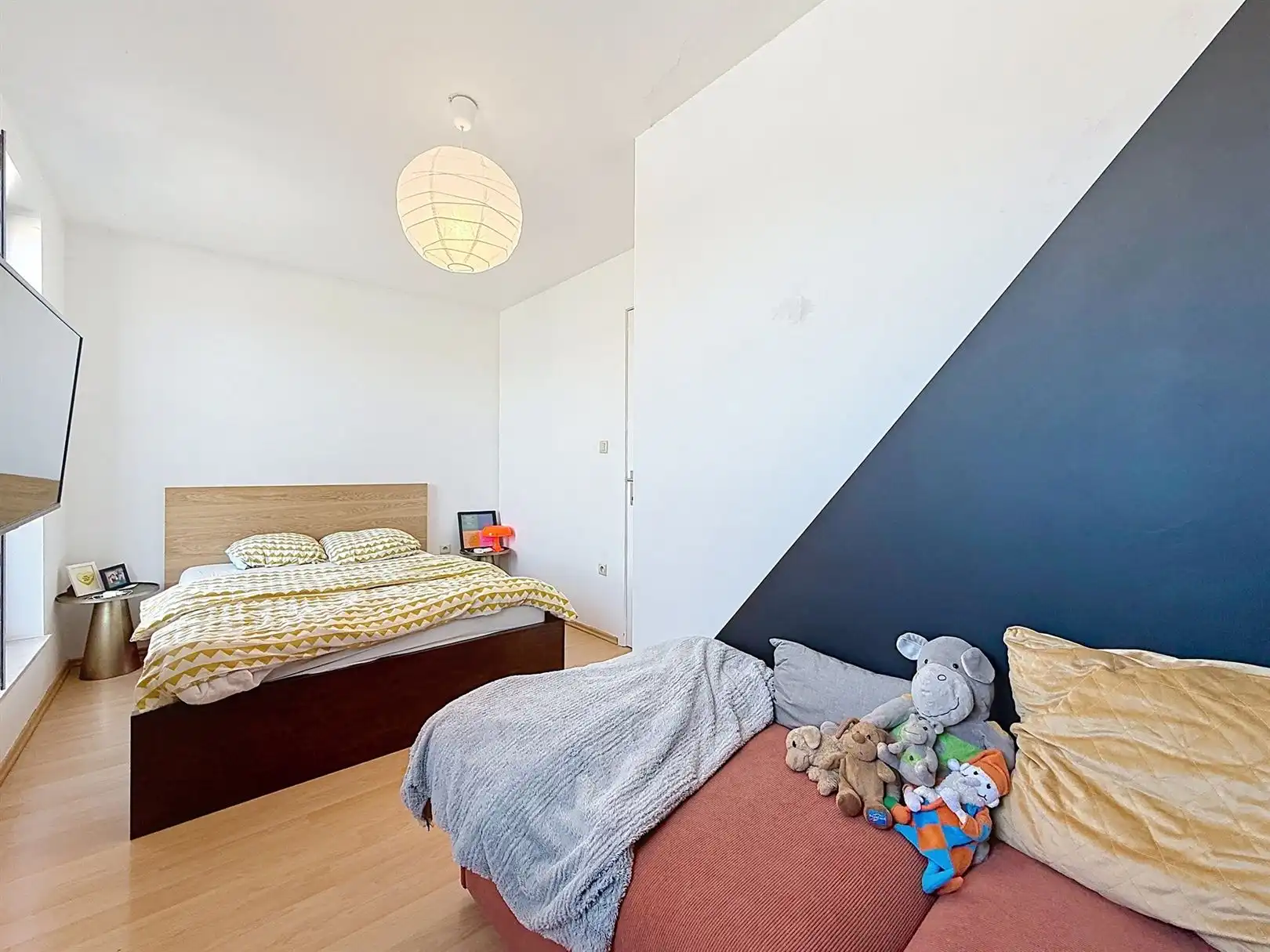 Duplex app, 2 slpks, terrassen, kelder, autostaanplaats foto 21