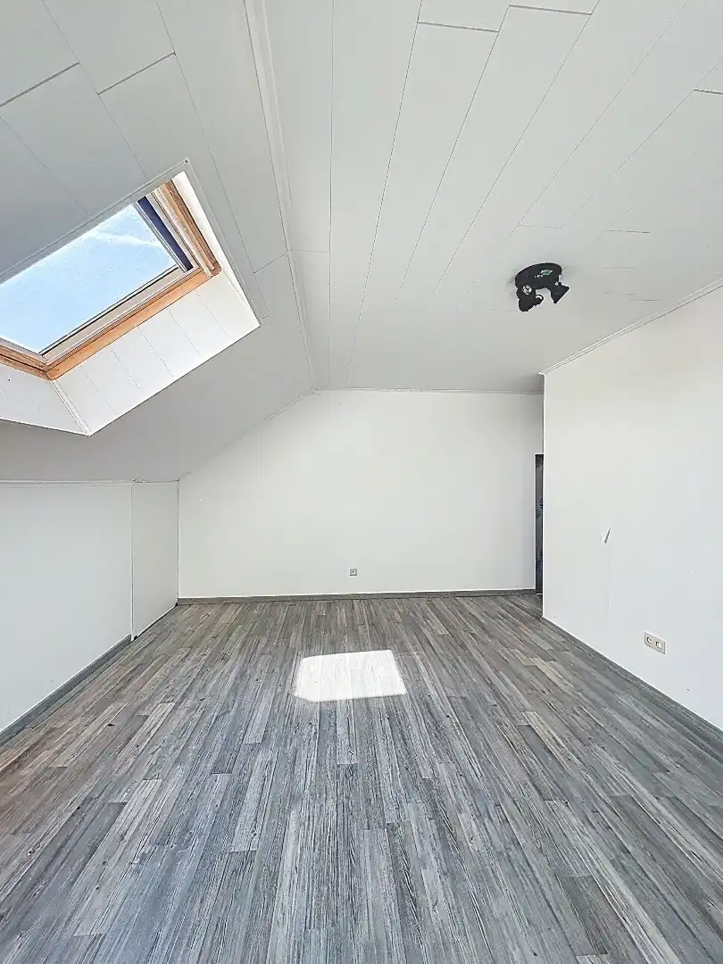 Ruime open bebouwing met zonnige tuin in Hoegaarden foto 16