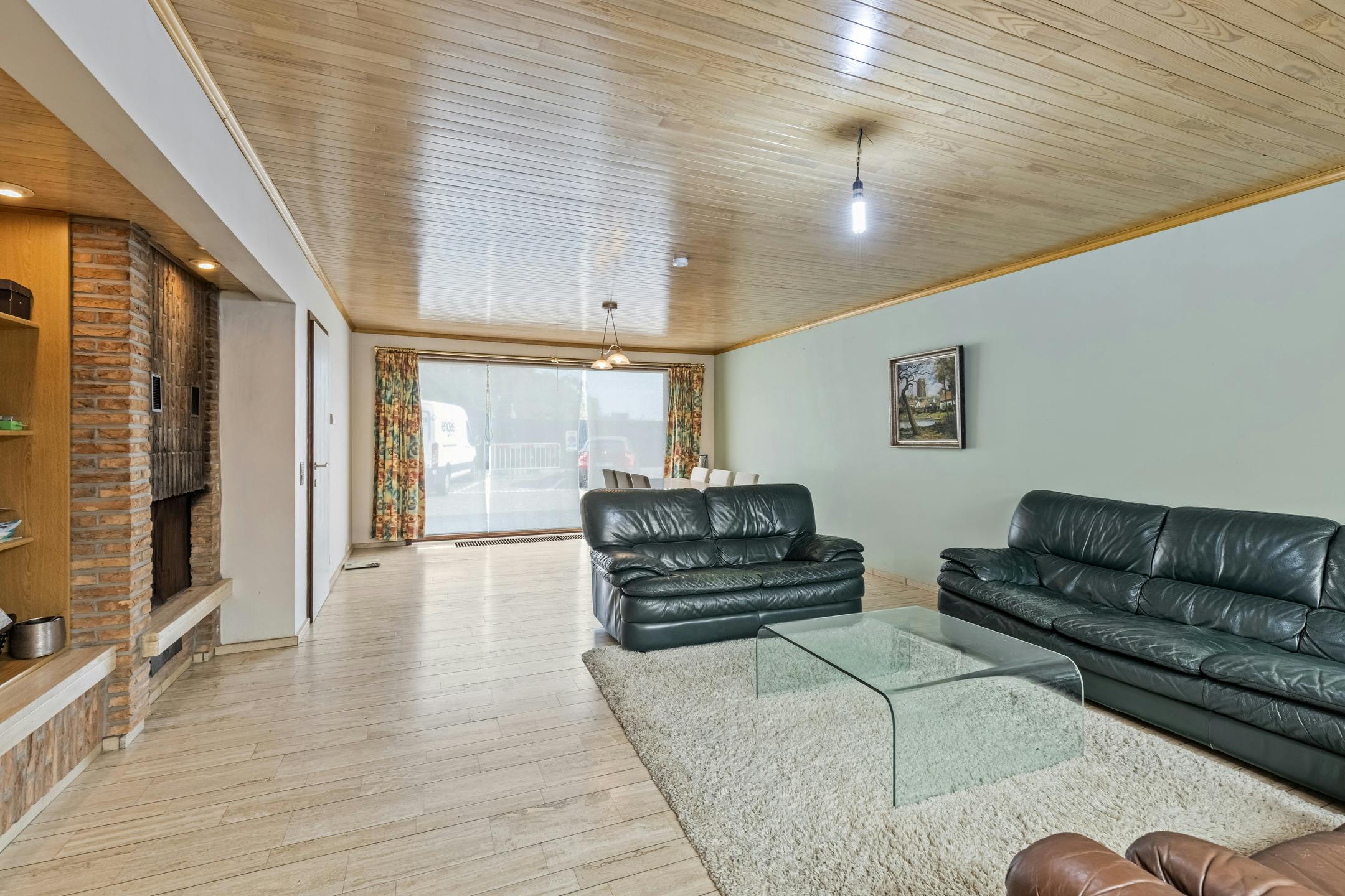 Ruime woning met 3 slaapkamers, garage en tuin in Berlare! foto 2