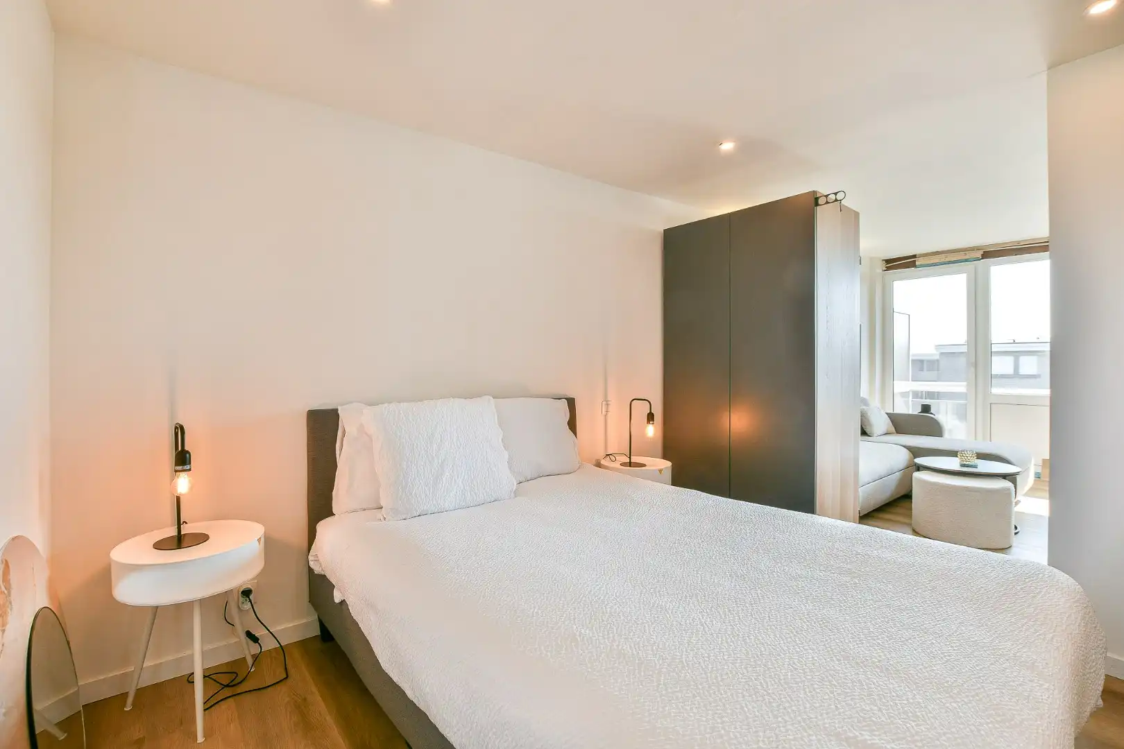 Verzorgd éénslaapkamerappartement met terras en staanplaats in Vosseslag foto 14