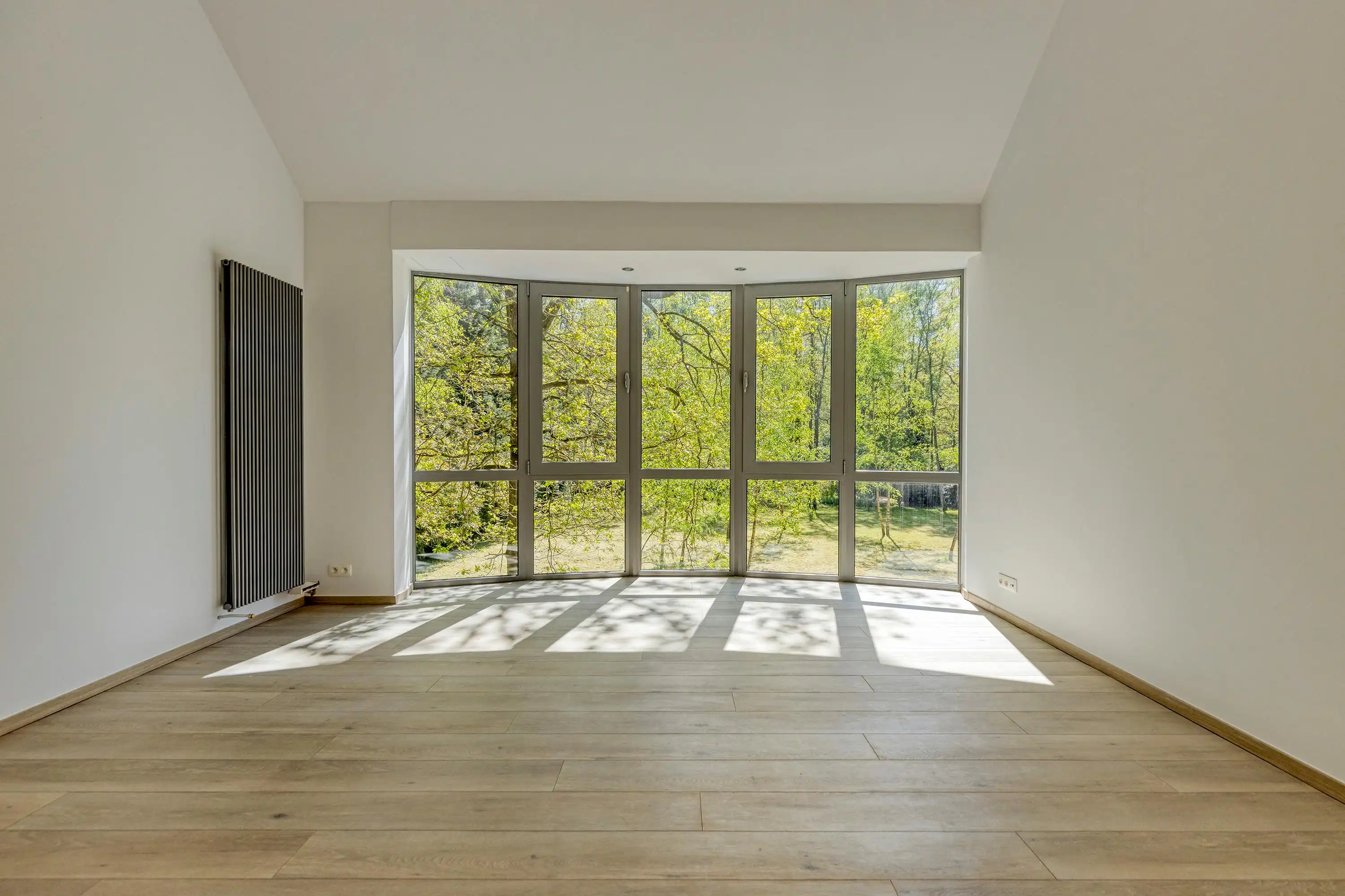 Exclusieve villa in Schilde met ruime zuid-gerichte tuin. foto 24