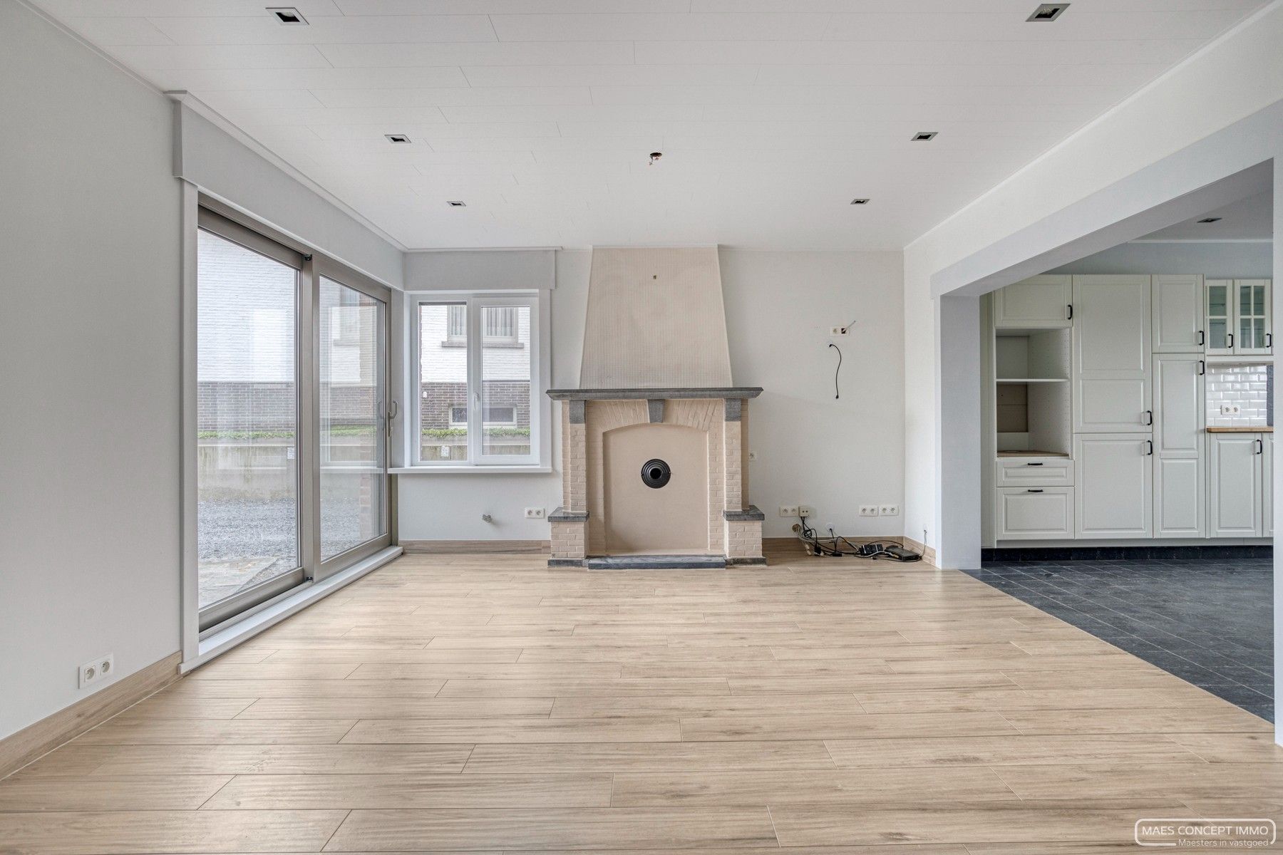 Ruime woning met magazijn te koop te Vichte foto 6