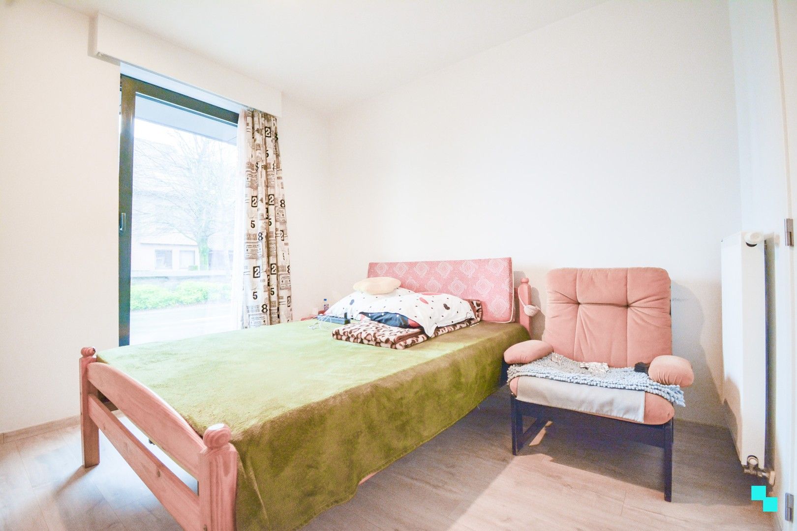 Recent, gelijkvloers appartement met garagebox te Westrozebeke foto 11