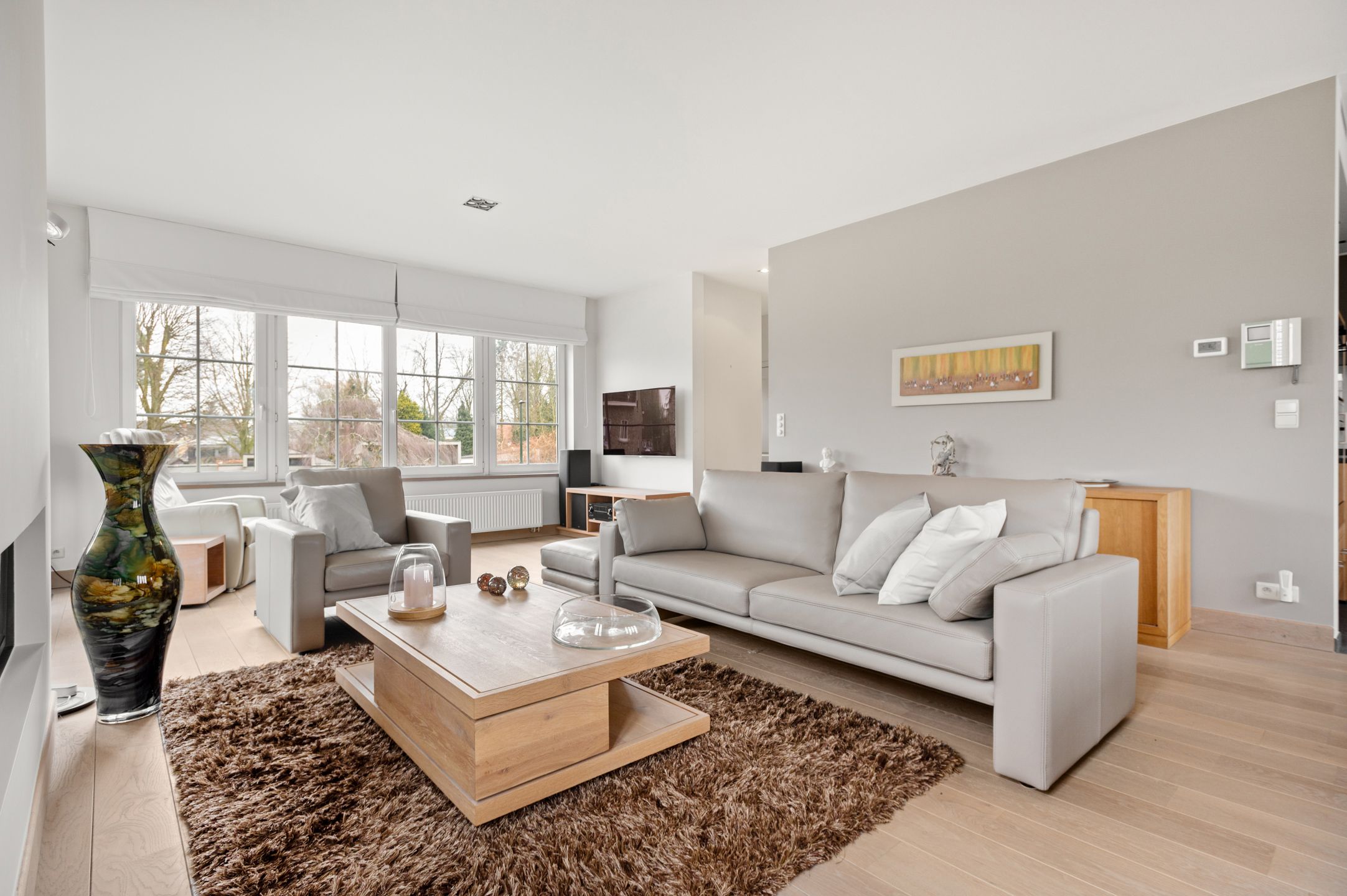 Duplexappartement met groot terras, zolder & 2 staanplaatsen foto 5