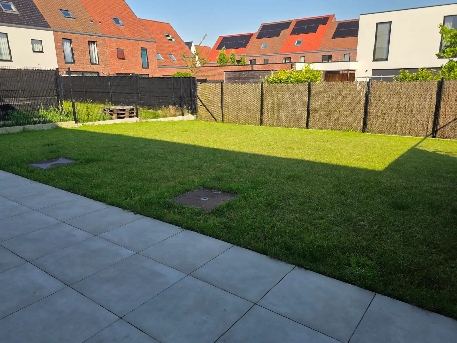Instapklare recente woning met mooie tuin!!! foto 27