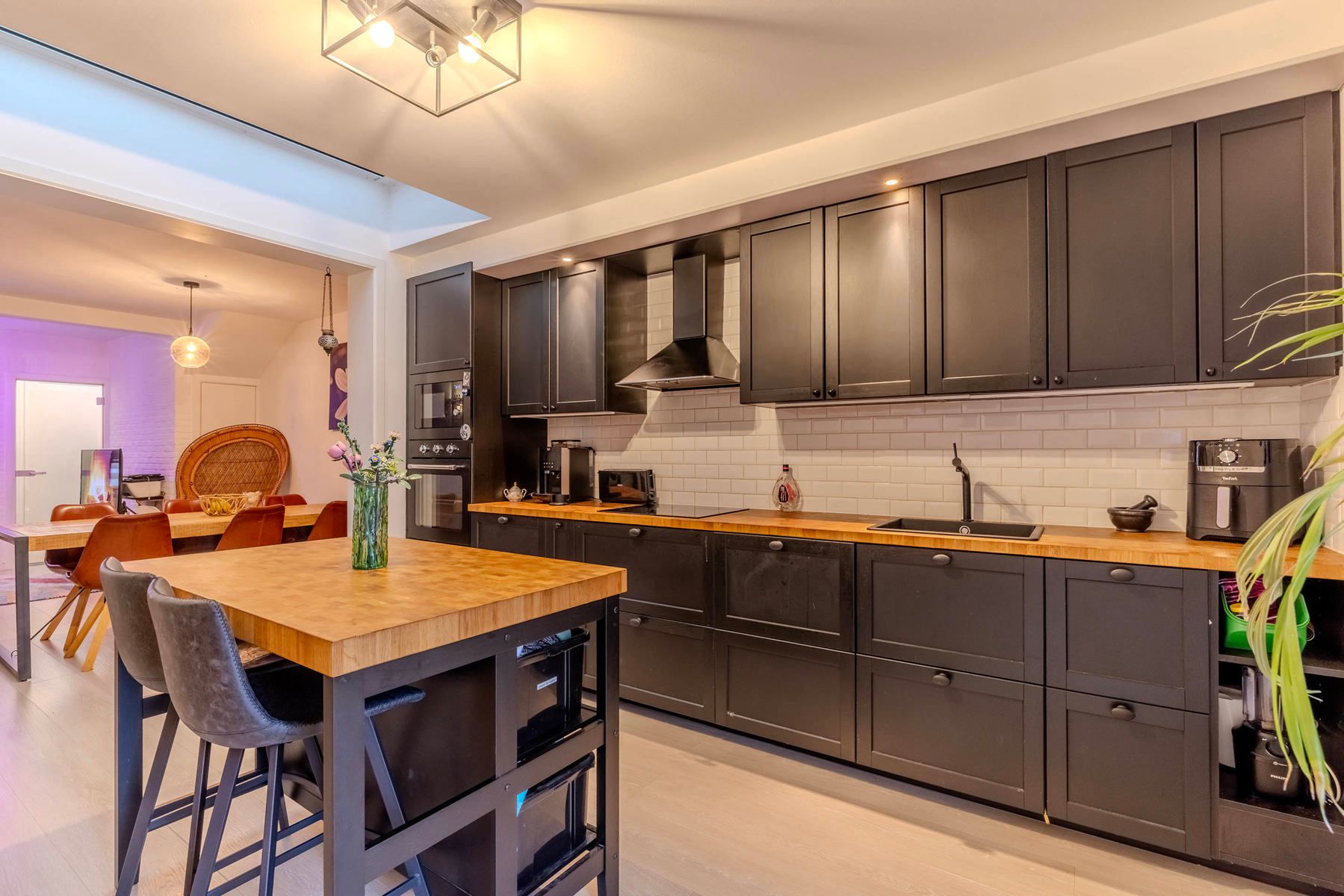 Instapklare woning met 2 slaapkamers en leuke stadstuin foto 8