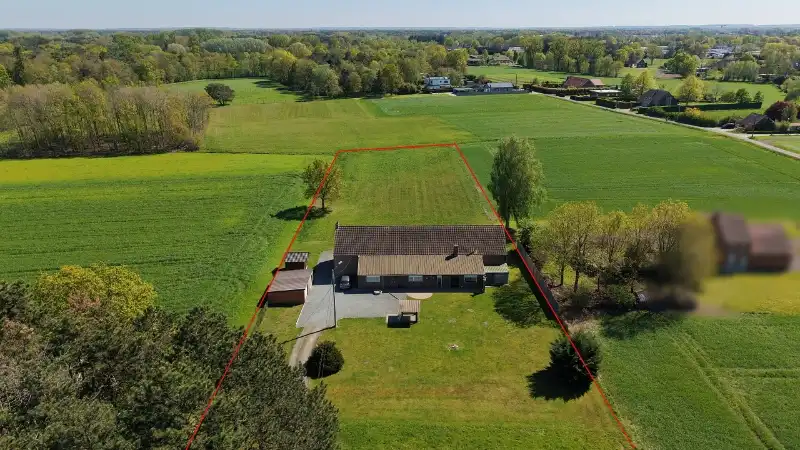 Hoofdfoto van de publicatie: Hoeve van 300m² op 68 are met prachtig vergezicht