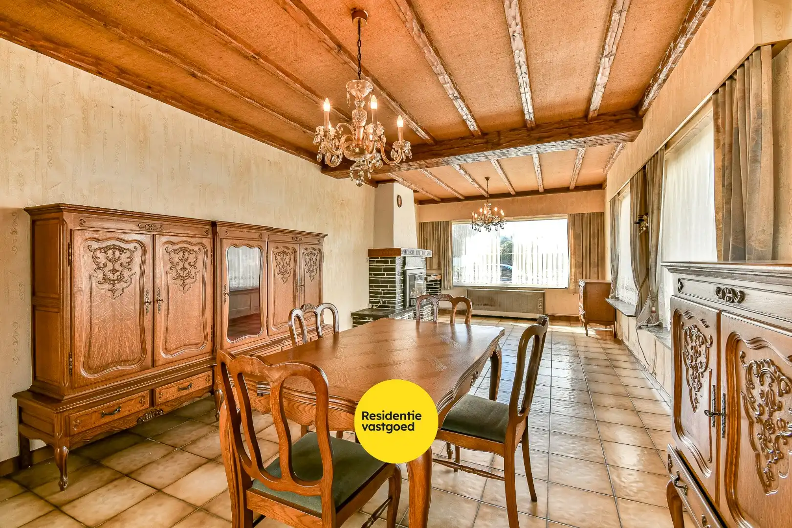 Te renoveren halfopen bebouwing met tuin en groot potentieel foto 5