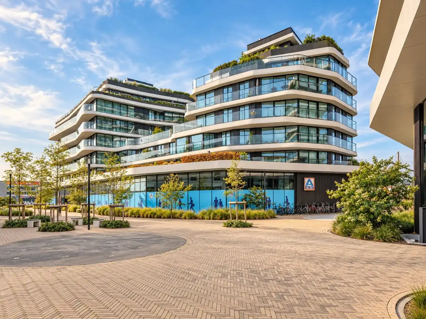 Recent en lichtrijk 2-slaapkamerappartement met ruim terras in de gegeerde wijk Duinenwater  foto 2