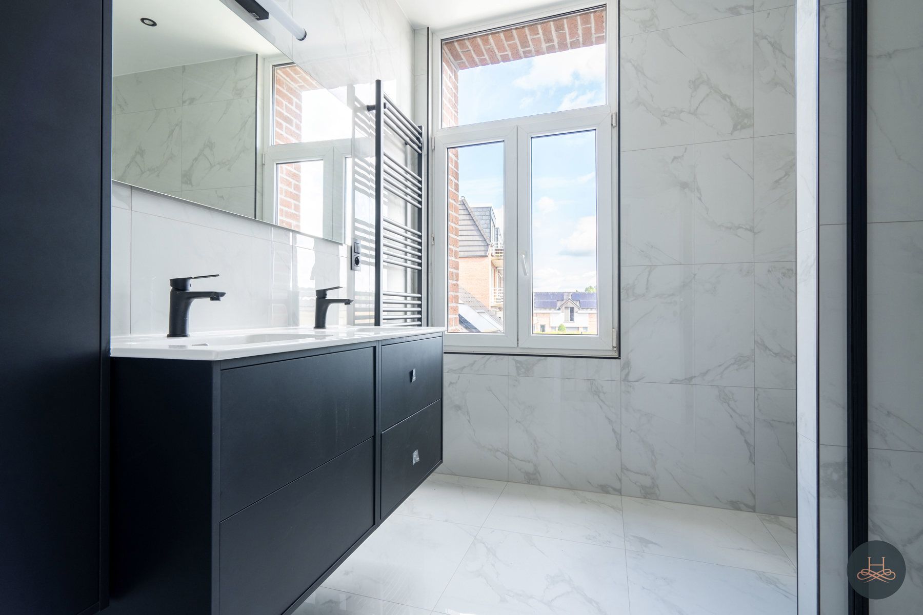 Prachtig gerenoveerde en rustig gelegen tweegevel woning foto 14